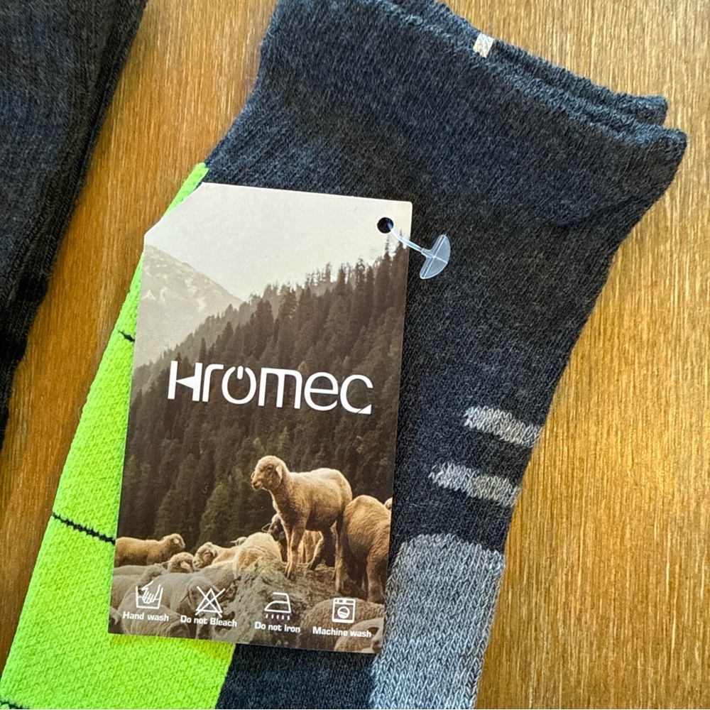 Hromec Merino Wool Performance Ski Socks - Picture 5 of 7